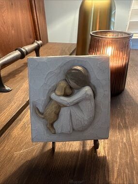 Willow Tree Cream & Brown Girl Hugging Dog Wall Plaque